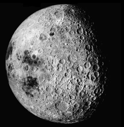 #AstroMiniBR: como é o ‘lado escuro’ da Lua?