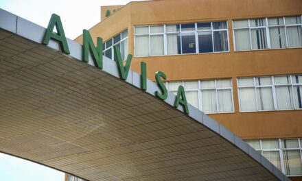 Anvisa questiona Queiroga sobre vacina de reforço em adultos e segunda dose da Janssen contra a Covid; veja perguntas