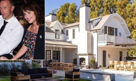 Chris Martin vende a mansão em que estava morando com Dakota Johnson. Veja as fotos! – Música