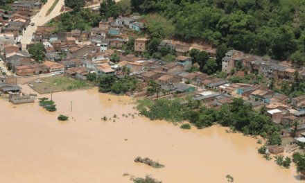 vítimas de enchentes podem sacar até R$ 6,2 mil