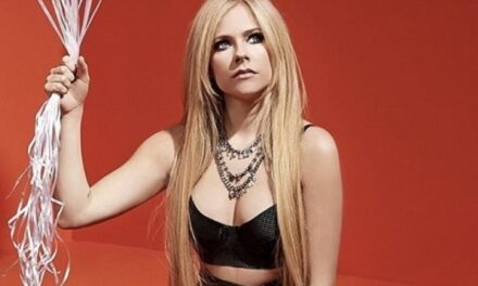 Avril Lavigne lança o novo o álbum, “Love Sux”. Ouça com todas as letras! – Música