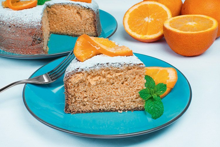 10 receitas variadas de bolo de laranja para alegrar a sua tarde